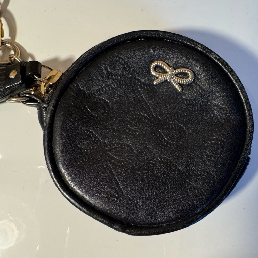Anya Hindmarch Black Leather Coin Purse w/ Keychain - Picture 4 of 9